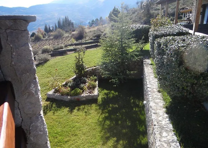 Guest house Diochri 4*